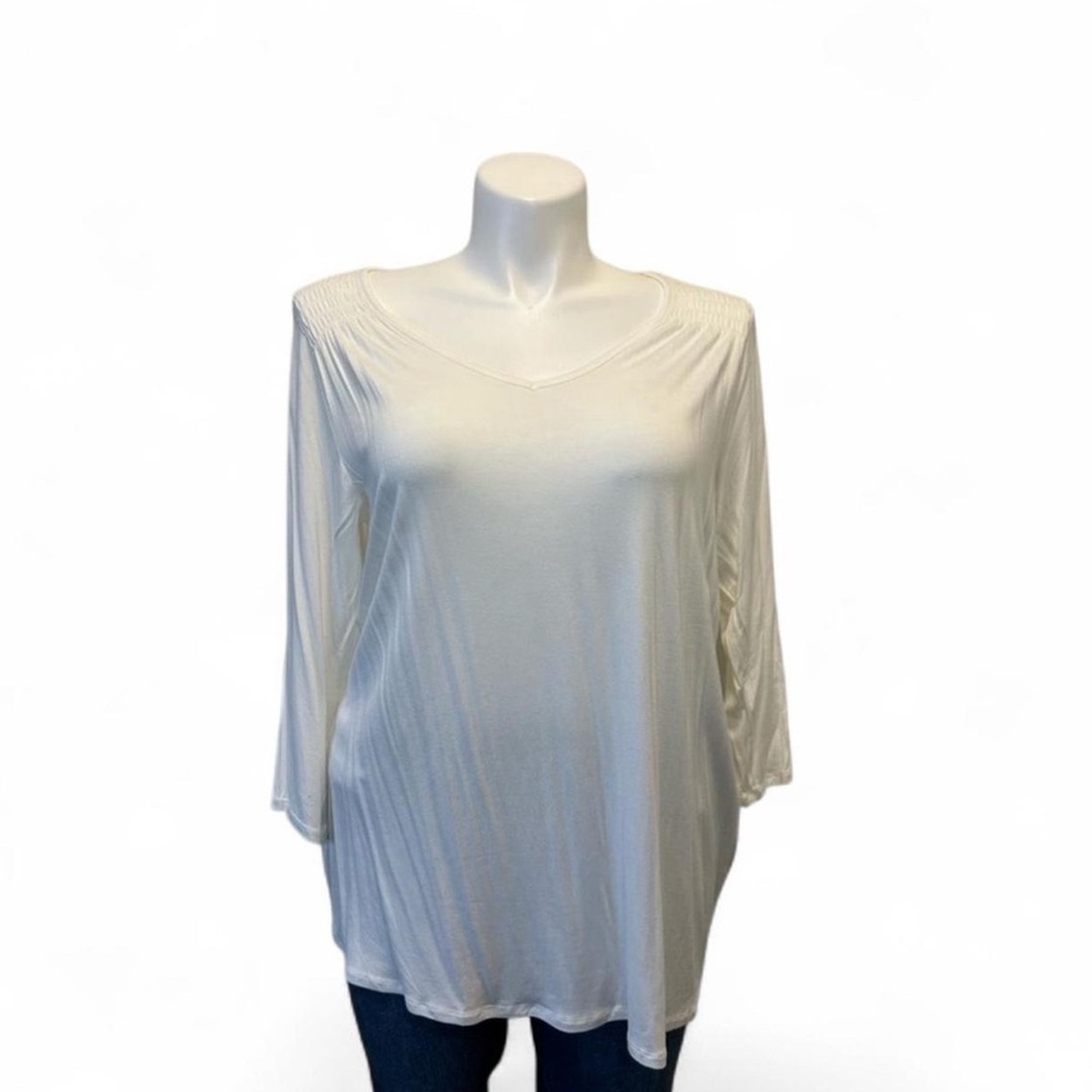 💜White Dress Barn Top
